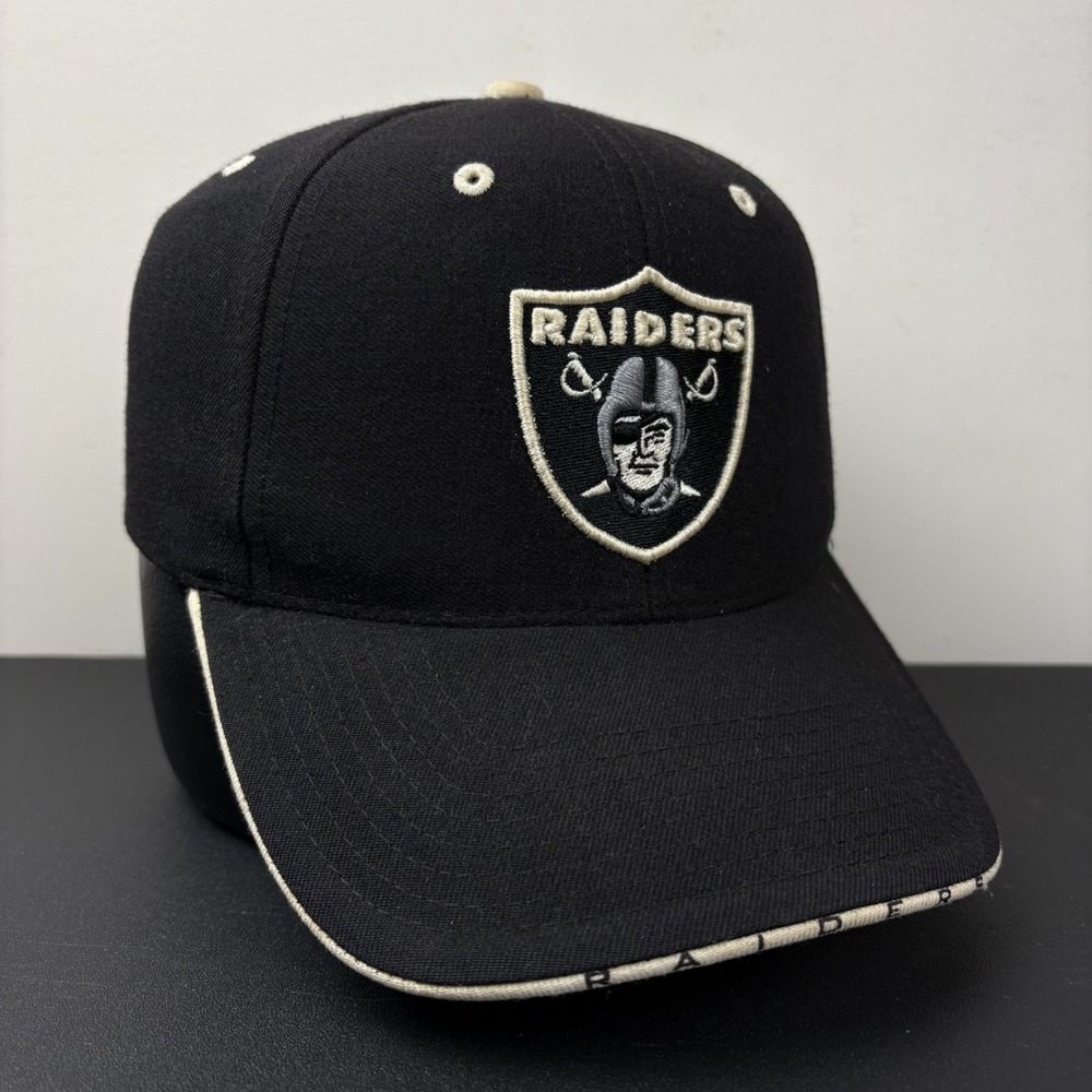 Vintage 90s Oakland Las Vegas Raiders Strapback Hat Cap Black NFL Football
